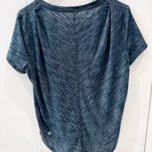 Lululemon Athletica Grey/Blue Jersey Training Shirt
